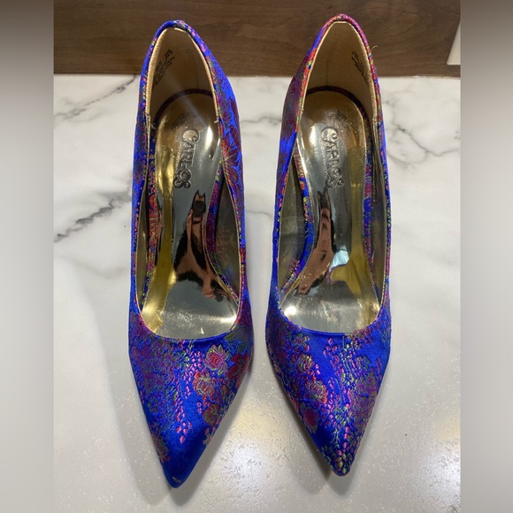 Carlos by Carlos Santana pointed toe heels - Picture 3 of 3